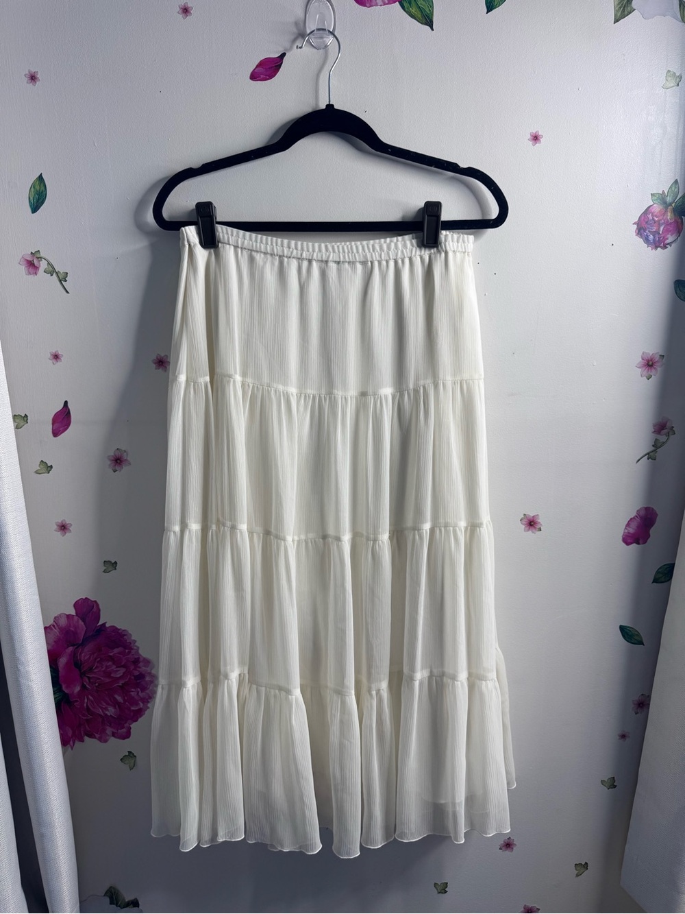 Women's Cream Tiered Midi Skirt